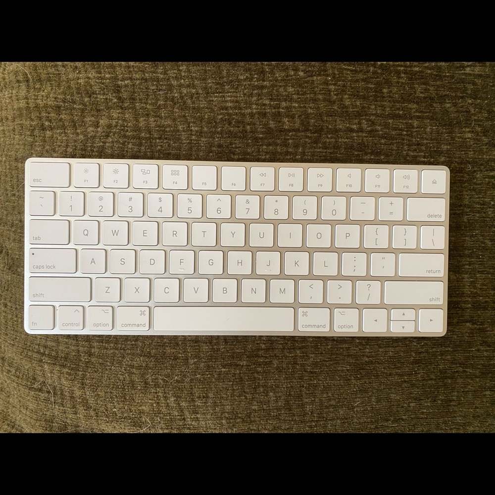 Apple Magic wireless keyboard for sale!